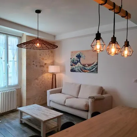 Cosy Entre Vigne&océan Castelnau-de-Médoc