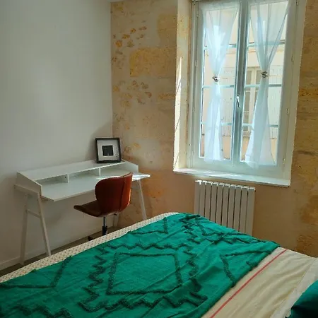 Апартаменты Cosy Entre Vigne&ocean Кастельно-де-Медок